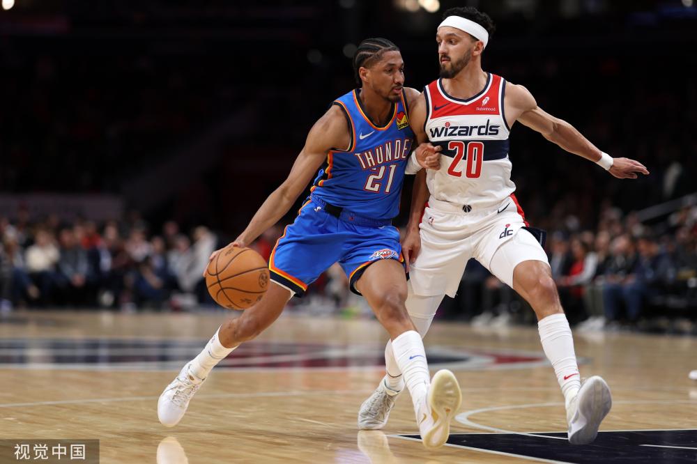 更是以一记 更是以一记