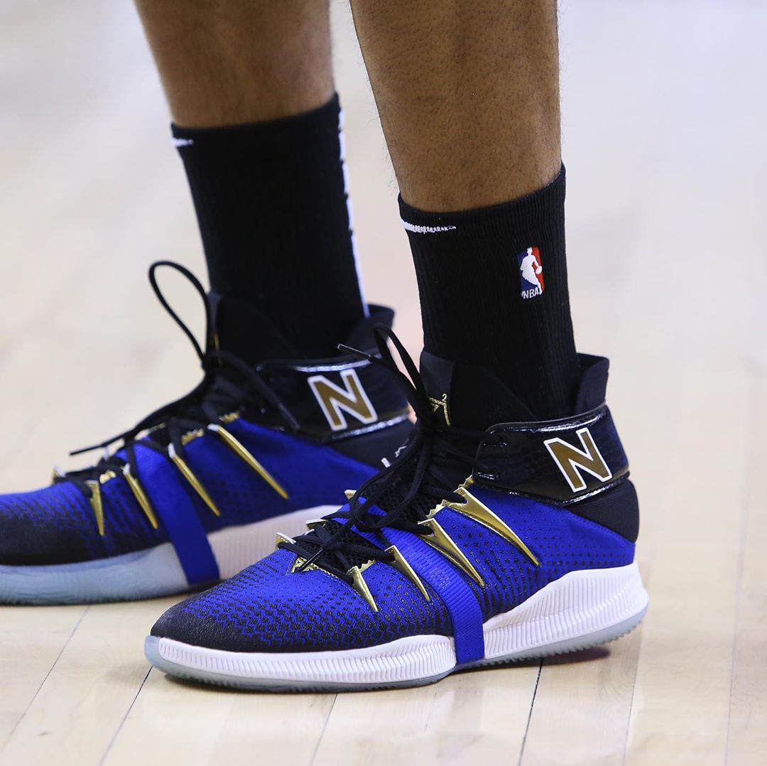 一位曾备受 一位曾备受