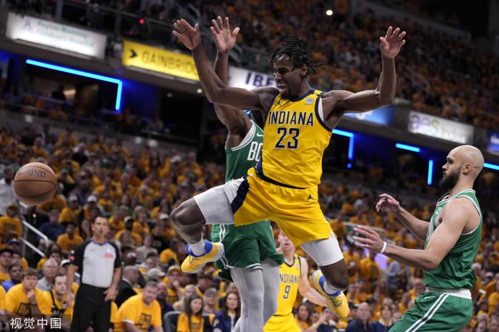 他背后团队 他背后团队