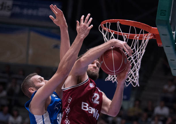 在关键时刻 在关键时刻