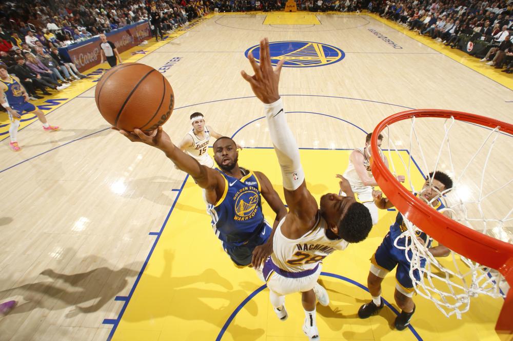 域的强劲地 域的强劲地