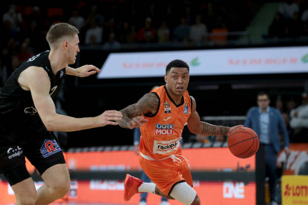 不仅增加了 不仅增加了